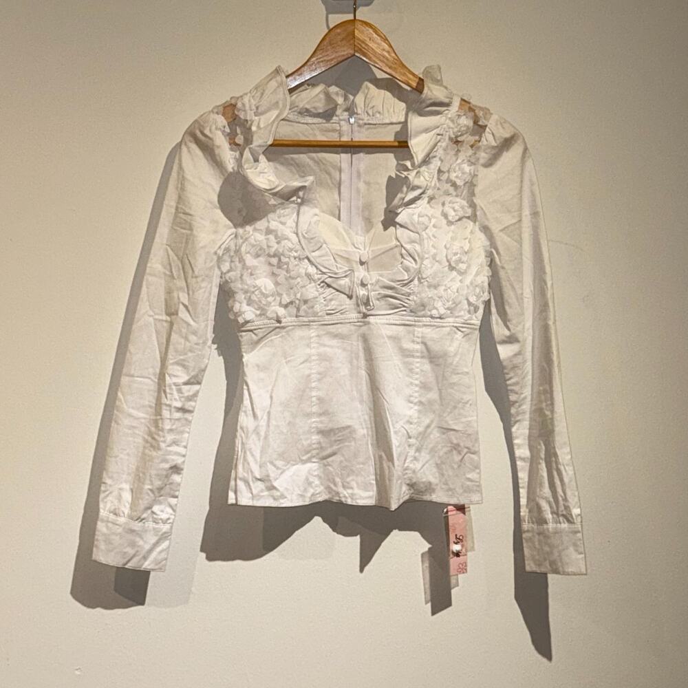 White Ruffled Top L - Picture 5 of 6
